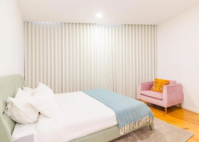 Ohh- Padre Antonio Vieira Flat D - 2bedroom Near The Train Station Apartmán Porto