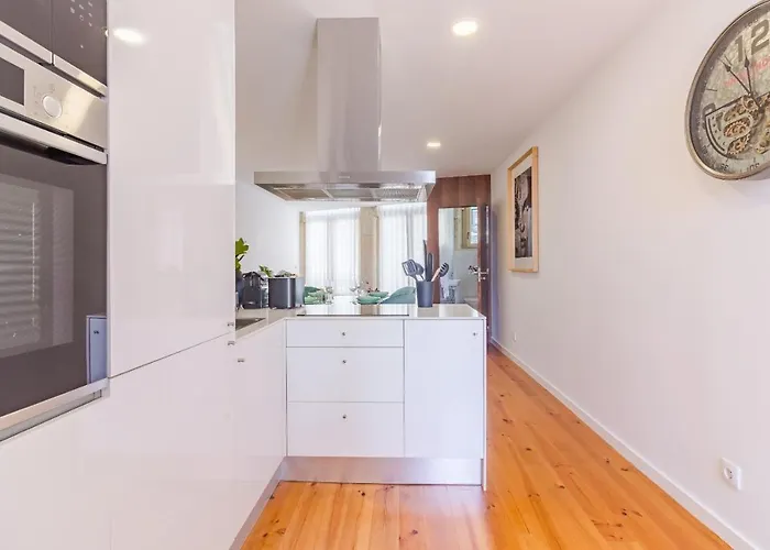 Ohh- Padre Antonio Vieira Flat D - 2bedroom Near The Train Station * Porto